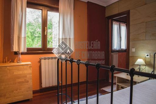 Hostal Casa Lucas Los Tojos Екстер'єр фото